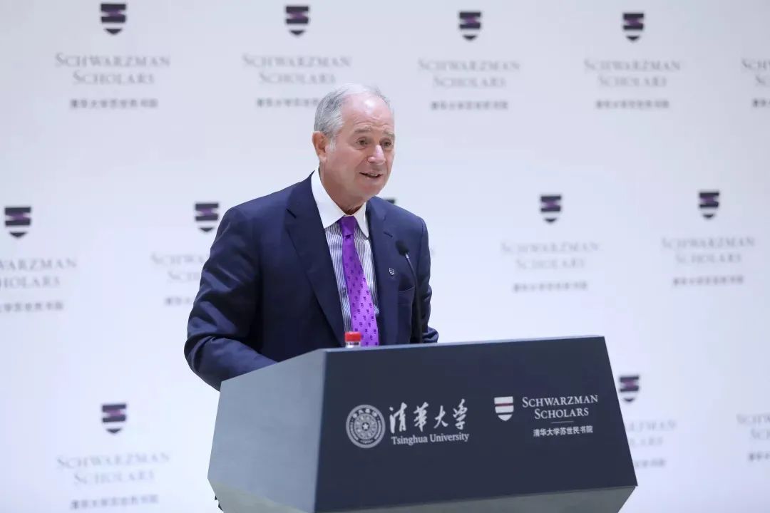 苏世民在清华开学典礼致辞，还宣布签署捐赠誓言