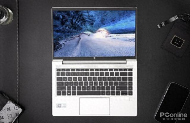 惠普战66四代锐龙版：高颜便携屏优键好，轻薄商务本佳选