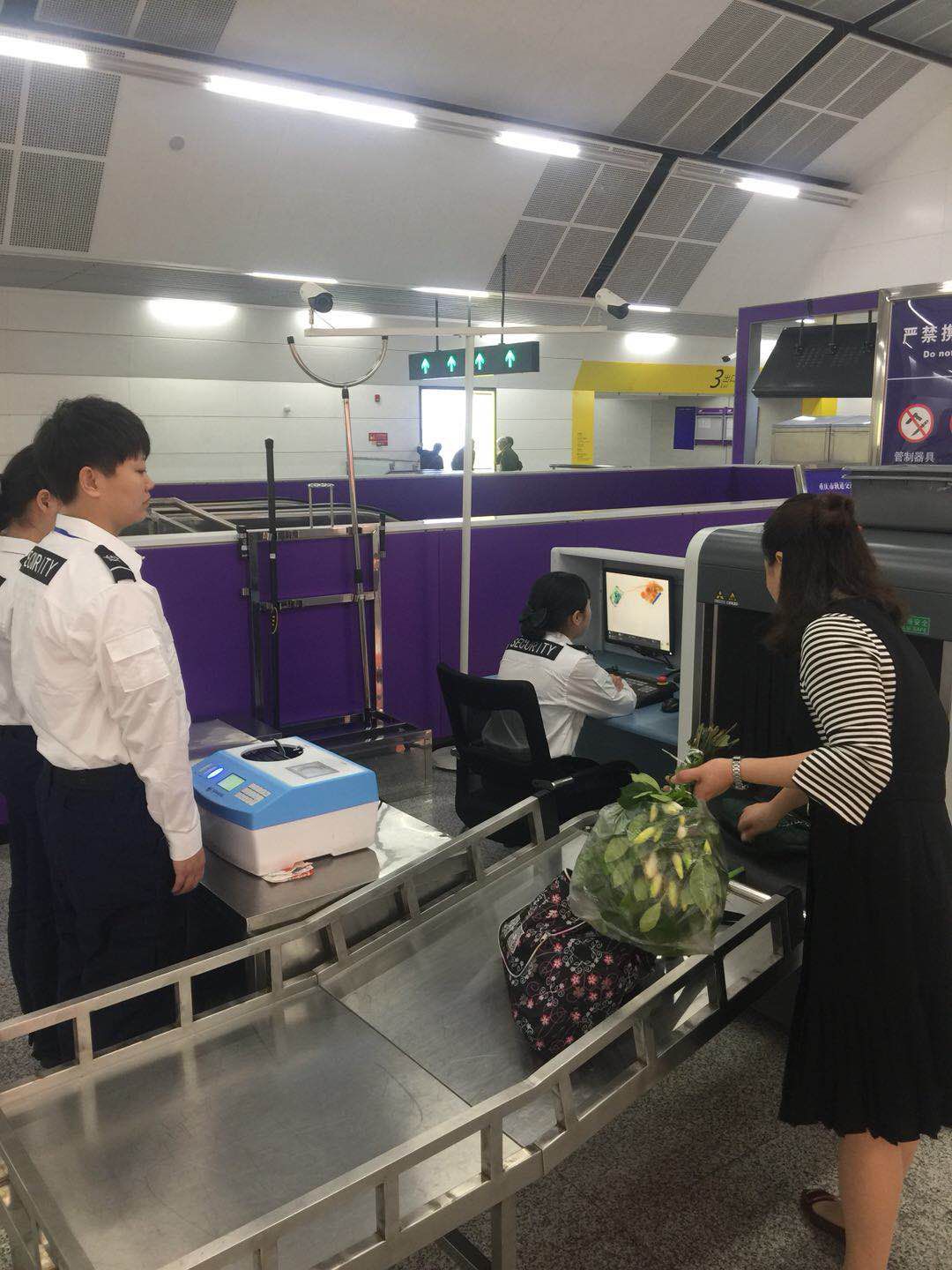 防晒喷雾能不能过安检_防晒喷雾过安检的标准_防晒喷雾可以过安检么