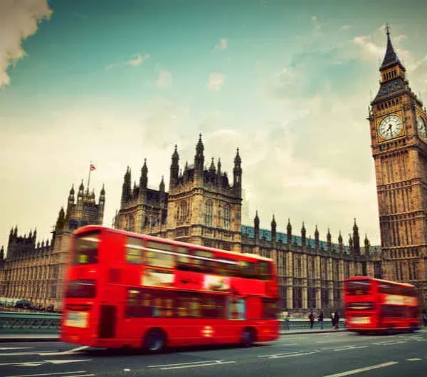 英国财务管理专业排名最好的九所院校推荐及专业解析