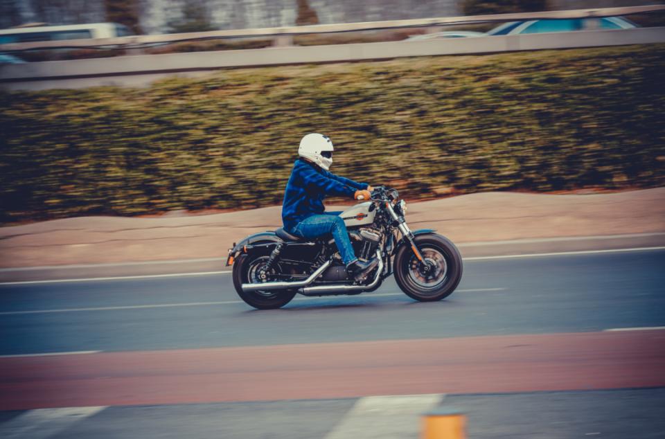 北京摩托车黄牌京A两轮牌照价格破50万，为何如此值钱？