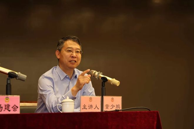 7月18日211家境内企业准备赴境外上市，排队上市痼疾待除