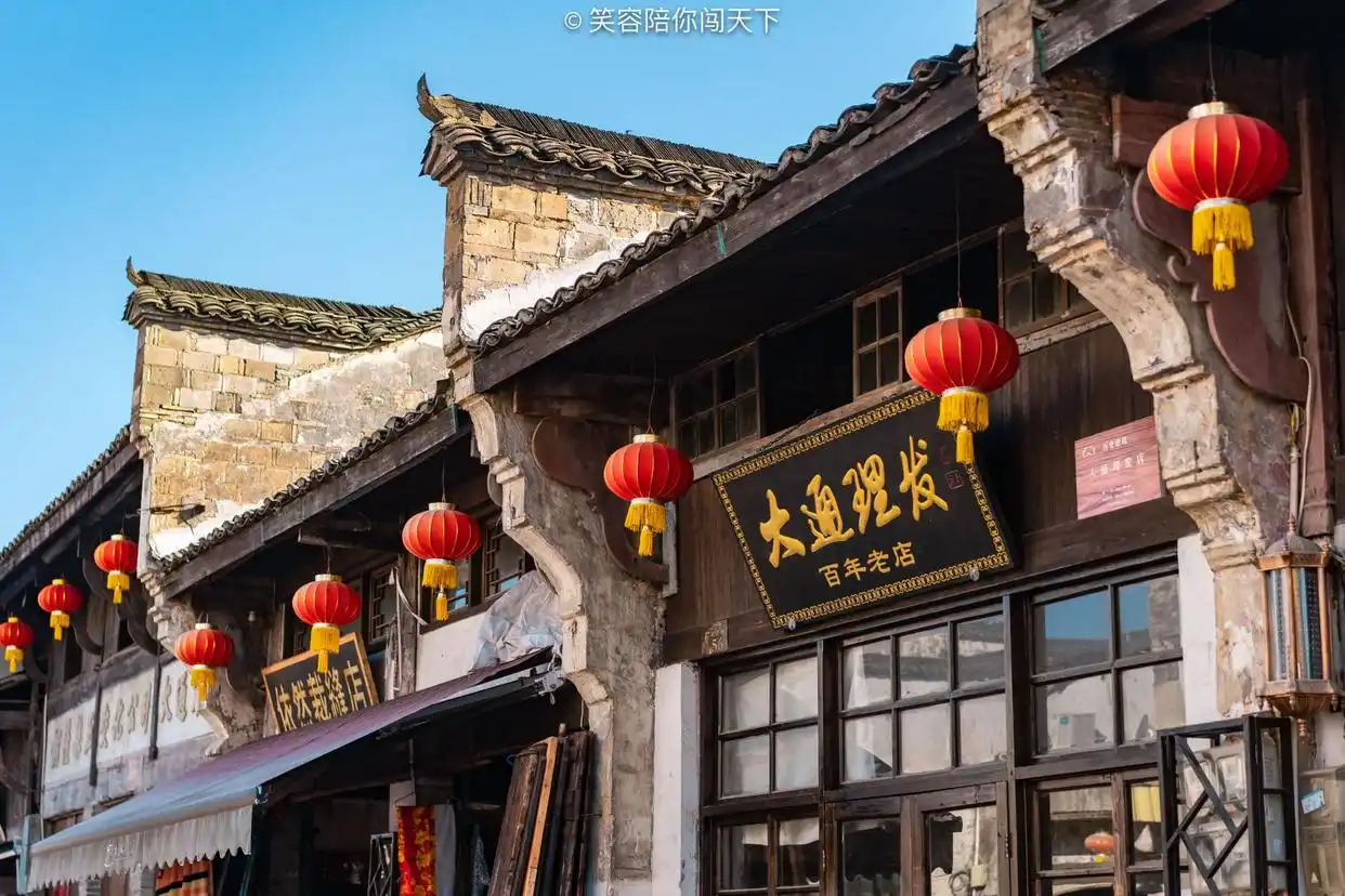 安徽古村落旅游攻略_宏村南屏村西递大通查济徽州古城阳产土楼许村鸠兹古镇龙潭古寨蔡畈古村落龙潭肖村梨桥水镇砀山_安徽古镇哪个最值得去