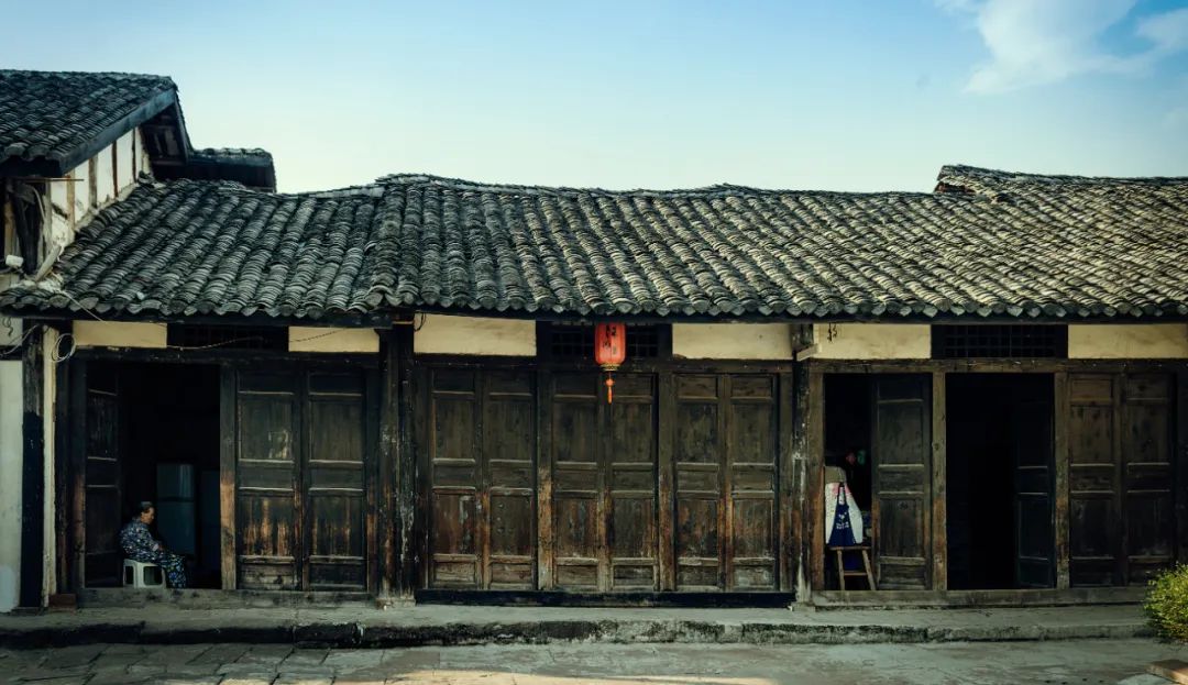 重庆必去景点攻略_重庆总部城房价_重庆旅游景点推荐
