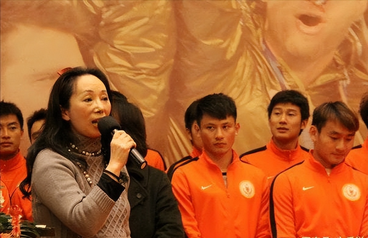 戴秀丽简历小学那上的_戴秀丽 黑龙江女首富 离婚原因