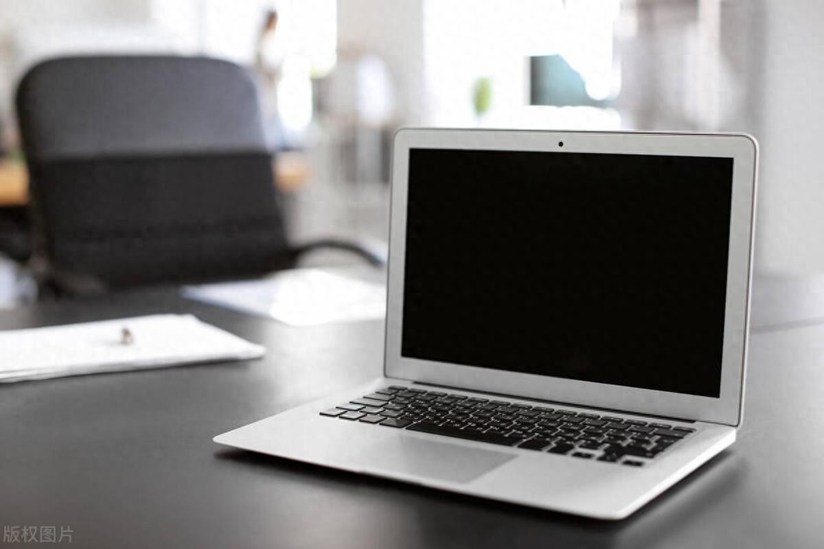 笔记本按电源键无法启动且闪烁？这些排查和解决思路快收下