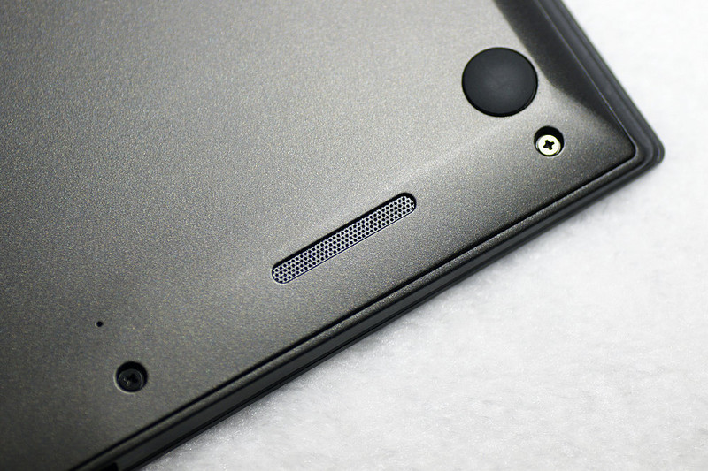 thinkpad指示灯_ThinkPad X1 Carbon review_Carbon fiber material laptop